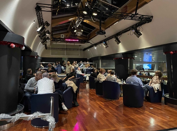 "Je ne sais pas si le Pape peut imaginer cet engouement" : de Bastia à Ajaccio en ferry, 1200 voyageurs en route pour célébrer sa venue "Je ne sais pas si le Pape peut imaginer cet engouement" : de Bastia à Ajaccio en ferry, 1200 voyageurs en route pour célébrer sa venue