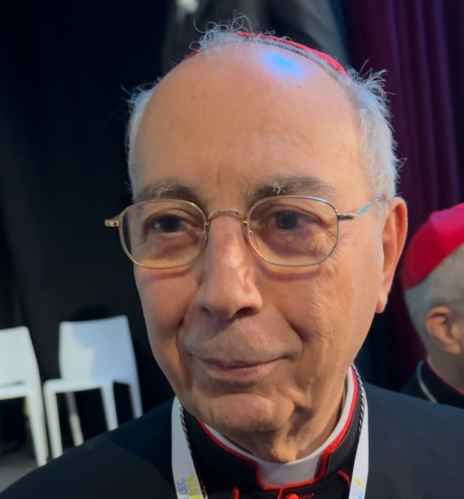 Cardinal Dominique Mamberti : “Je suis très heureux de partager la ferveur qui entoure la visite du Saint-Père en Corse” Cardinal Dominique Mamberti : “Je suis très heureux de partager la ferveur qui entoure la visite du Saint-Père en Corse”