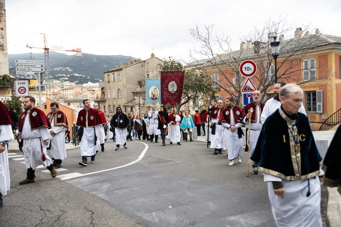 EN IMAGES - A Bastia, l’ouverture de l'Année Sainte rassemble une foule de fidèles EN IMAGES - A Bastia, l’ouverture de l'Année Sainte rassemble une foule de fidèles