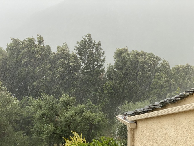 Corse : la dépression Gabri moins forte que prévue, selon Météo-France Corse : la dépression Gabri moins forte que prévue, selon Météo-France