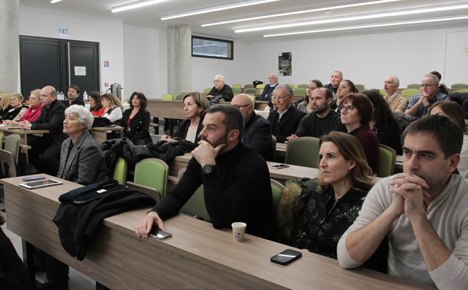 Prix de thèse « Dall’Ava Santucci-Moretti » : Le Dr Francesca Ferrandi honorée par ses pairs Prix de thèse « Dall’Ava Santucci-Moretti » : Le Dr Francesca Ferrandi honorée par ses pairs