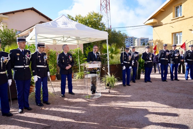 Le général Gonzague-Arnaud Prouvost prend officiellement les commandes de la gendarmerie de Corse Le général Gonzague-Arnaud Prouvost prend officiellement les commandes de la gendarmerie de Corse