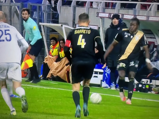 L'AC Ajaccio s'est imposé à Clermont ce vendredi soir (0-1). L'AC Ajaccio s'est imposé à Clermont ce vendredi soir (0-1).