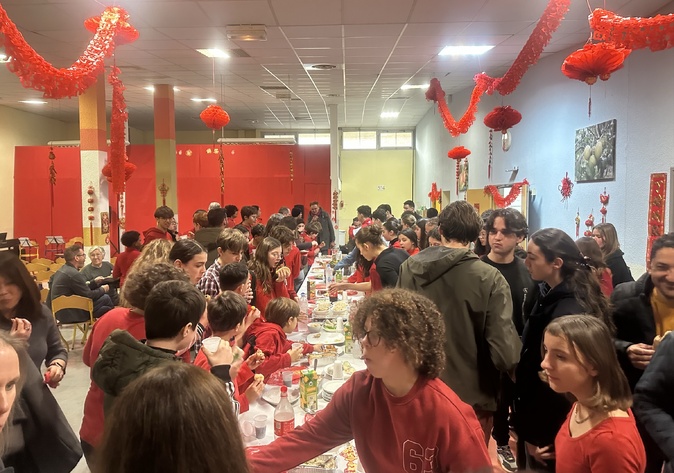 Le collège Simon-Vinciguerra de Bastia célèbre le Nouvel An chinois et l’entrée dans l’année du serpent Le collège Simon-Vinciguerra de Bastia célèbre le Nouvel An chinois et l’entrée dans l’année du serpent