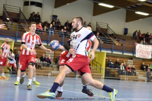 (Quentin Erard auteur de 3 buts © Grenoble SMH GUC Handball) (Quentin Erard auteur de 3 buts © Grenoble SMH GUC Handball)