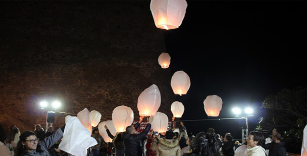 La magie des lanternes célestes dans le ciel de calvi