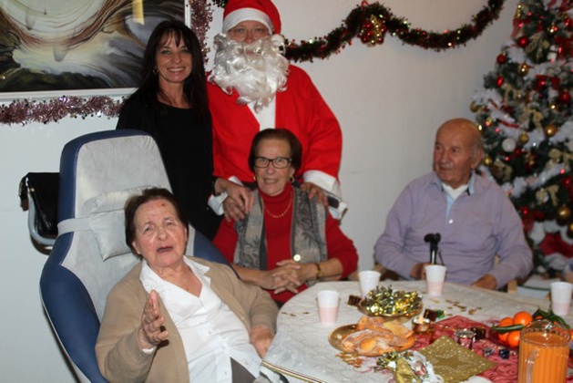 Calvi : Noël des anciens à l'unité des "Longs séjours" du centre hospitalier 