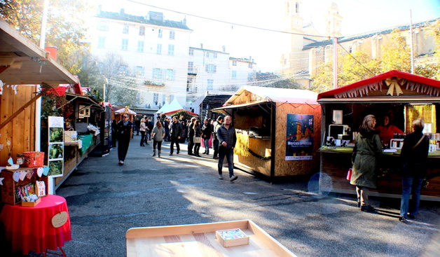 U Mercatu di Natale di Bastia : C'est parti jusqu'au 24 Décembre U Mercatu di Natale di Bastia : C'est parti jusqu'au 24 Décembre