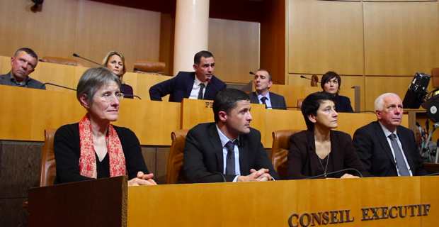 Le nouveau Conseil exécutif de l'Assemblée de Corse.