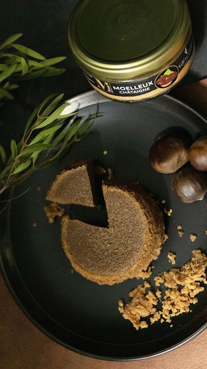 La conserverie A l'usu Mattei propose aussi un moelleux à la châtaigne en bocal La conserverie A l'usu Mattei propose aussi un moelleux à la châtaigne en bocal