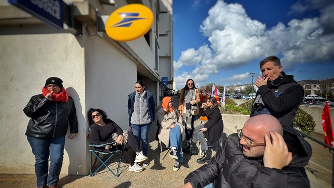 Grève illimitée à La Poste : une semaine de mobilisation à Furiani, Lucciana, Biguglia et Borgo Grève illimitée à La Poste : une semaine de mobilisation à Furiani, Lucciana, Biguglia et Borgo