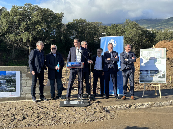 Bastia : la CAB pose la première pierre de son futur centre technique et administratif Bastia : la CAB pose la première pierre de son futur centre technique et administratif