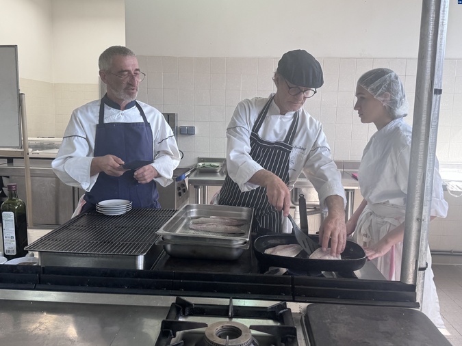 Les élèves du Lycée de Balagne mettent à l'honneur la cuisine corse lors de la Semaine des métiers du tourisme Les élèves du Lycée de Balagne mettent à l'honneur la cuisine corse lors de la Semaine des métiers du tourisme