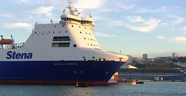 Le "Stena Carrier" toujours en rade à Marseille