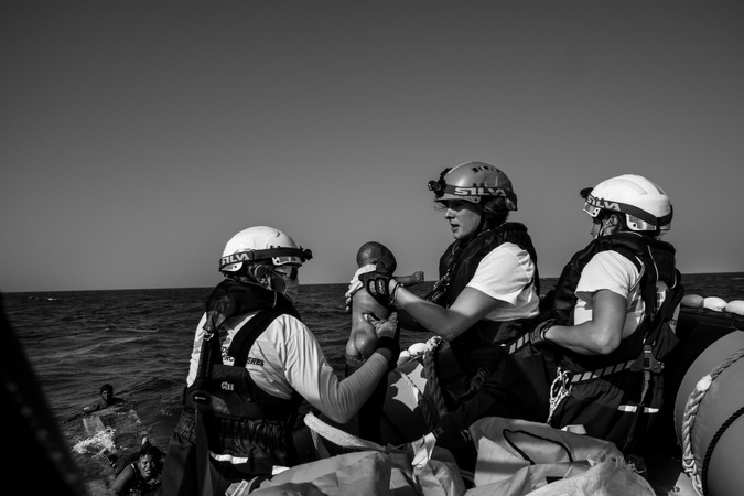 Une des nombreuses photos de « Rechercher, sauver et protéger » de Michael Bunel. Une des nombreuses photos de « Rechercher, sauver et protéger » de Michael Bunel.