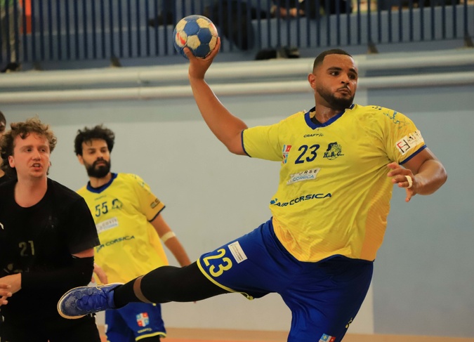 Handball N2 - Battu à La Crau, Corte n'y arrive plus... Handball N2 - Battu à La Crau, Corte n'y arrive plus...