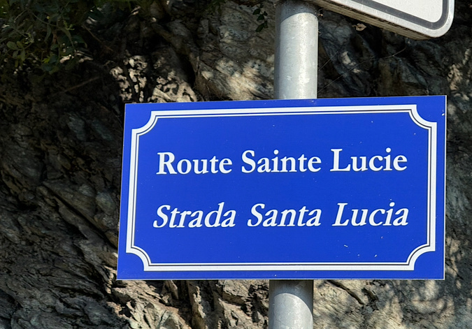L’adressage se généralise en Corse : une obligation nationale aux accents locaux L’adressage se généralise en Corse : une obligation nationale aux accents locaux