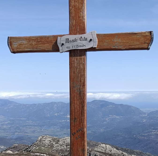 A màghjina : in cima à Monte Astu A màghjina : in cima à Monte Astu