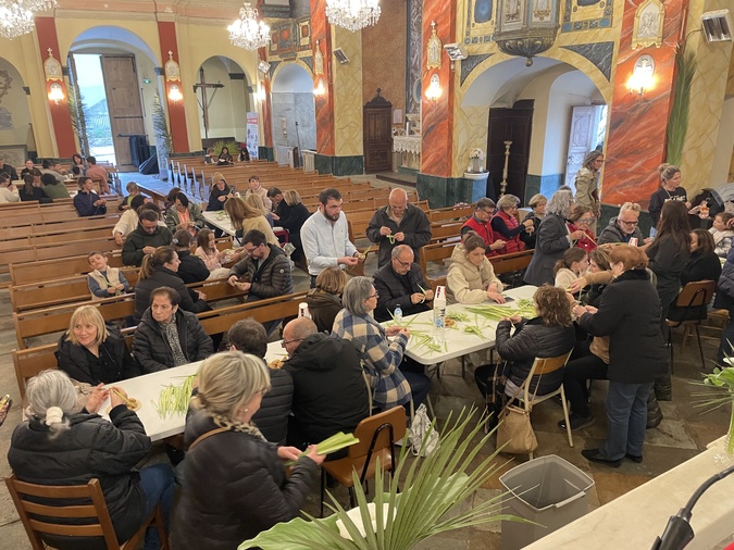 À Ville di Pietrabugno, la tradition des Rameaux mobilise toute une communauté À Ville di Pietrabugno, la tradition des Rameaux mobilise toute une communauté
