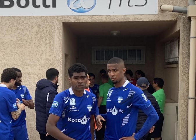 Football - La très mauvaise opération du Sud FC Football - La très mauvaise opération du Sud FC