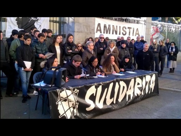 Une lettre ouverte des familles de prisonniers politiques corses distribuées dans toute la Corse