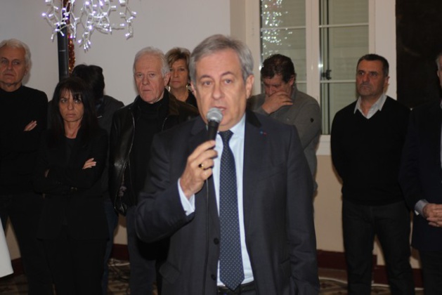 Echange de voeux à l'Hôtel de Ville de Calvi : Un message d'espoir, d'espérance et de fraternité Echange de voeux à l'Hôtel de Ville de Calvi : Un message d'espoir, d'espérance et de fraternité