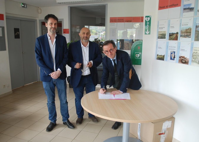 Document CNI Document CNI