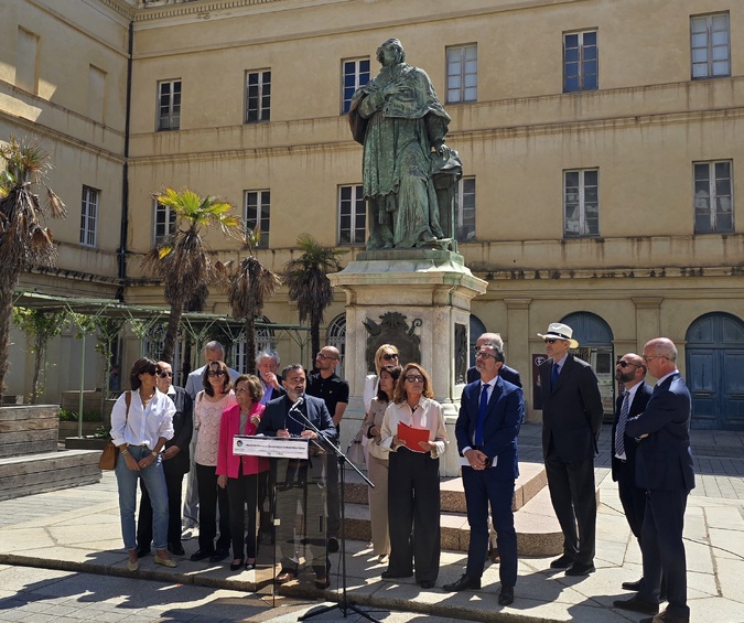 Ajaccio : après trois ans de travaux, la bibliothèque Fesch rouvre au public Ajaccio : après trois ans de travaux, la bibliothèque Fesch rouvre au public