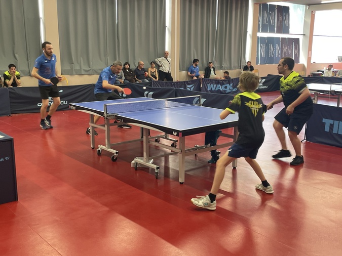 Le double Salvat/De Bona aura été une des clés de la victoire contre Marseille. Le double Salvat/De Bona aura été une des clés de la victoire contre Marseille.