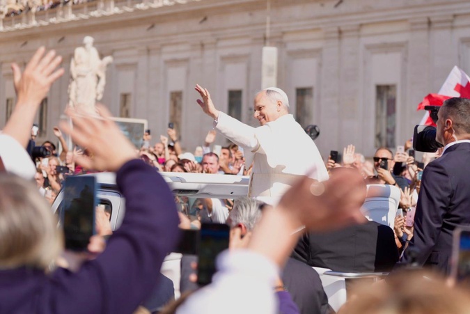 EN IMAGES - À Rome, 1 200 Corses participent à la messe inaugurale du pape Léon XI EN IMAGES - À Rome, 1 200 Corses participent à la messe inaugurale du pape Léon XI