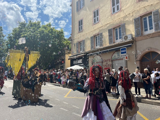 EN IMAGES - Bastia : le carnaval 2025 célébré sous le signe de l’océan EN IMAGES - Bastia : le carnaval 2025 célébré sous le signe de l’océan