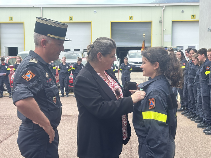 Au SIS de Furiani, trente collégiens reçoivent leur diplôme de cadet de la sécurité civile Au SIS de Furiani, trente collégiens reçoivent leur diplôme de cadet de la sécurité civile