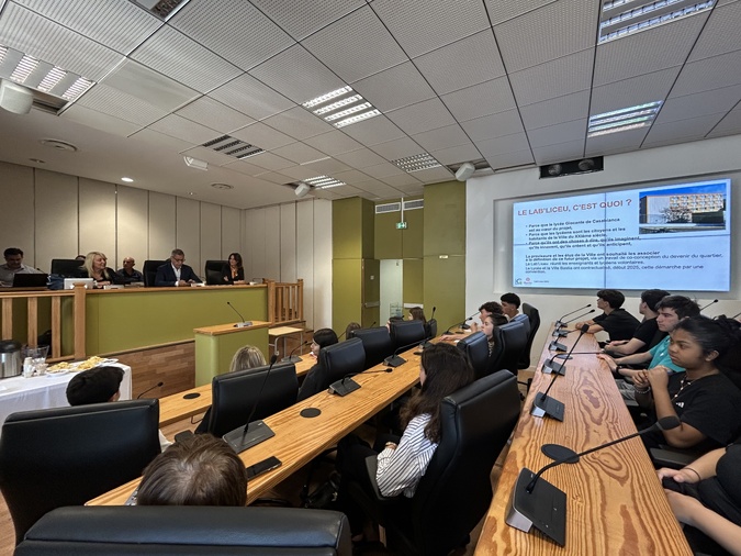 Lab Liceu : Quand les lycéens du Fangu élaborent les plans de leur futur quartier Lab Liceu : Quand les lycéens du Fangu élaborent les plans de leur futur quartier