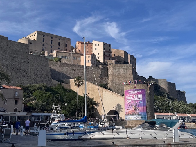 Calvi accueille le Championnat du Monde de Trial Moto du 30 mai au 1er juin Calvi accueille le Championnat du Monde de Trial Moto du 30 mai au 1er juin