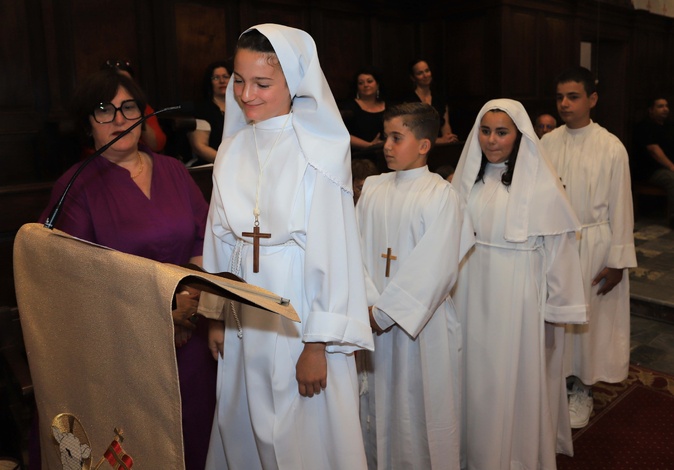 Corte : Douze enfants de la paroisse ont fait leur communion solennelle Corte : Douze enfants de la paroisse ont fait leur communion solennelle