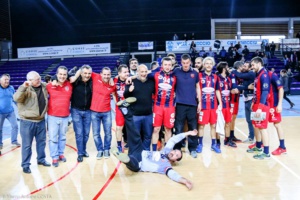 Un collectif heureux de renouer avec la victoire. Un collectif heureux de renouer avec la victoire.