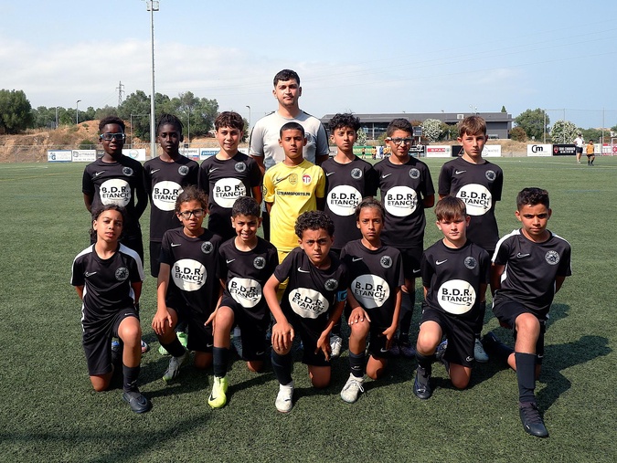 Porto-Vecchio - L'ASPV en Elite et Corte en Honneur victorieux du tournoi de la Pentecôte Porto-Vecchio - L'ASPV en Elite et Corte en Honneur victorieux du tournoi de la Pentecôte