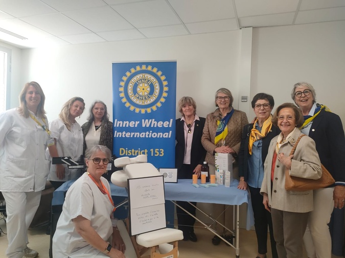 Le club Inner Wheel d'Ajaccio compte une vingtaine de membres actives. Le club Inner Wheel d'Ajaccio compte une vingtaine de membres actives.