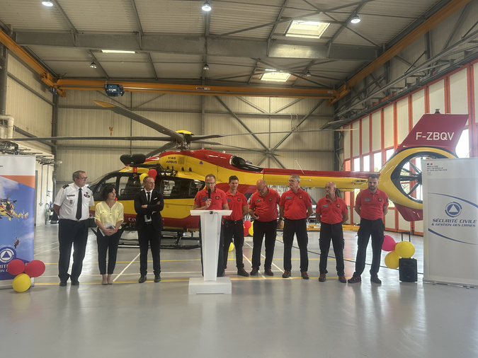 La sécurité civile a présenté son nouveau Dragon 2B