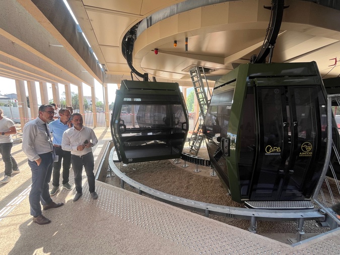 La mise en service du téléporté d'Ajaccio est prévue à début septembre 2025. La mise en service du téléporté d'Ajaccio est prévue à début septembre 2025.