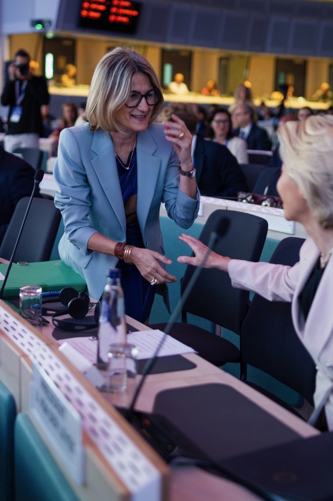 Nanette Maupertuis avec la présidente Van Der Leyen à Bruxelles pour la réunion sur le budget UE.