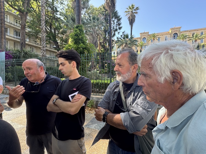 Face à la "gangrène", les collectifs obtiennent des engagements pour une commission anti-mafia Face à la "gangrène", les collectifs obtiennent des engagements pour une commission anti-mafia