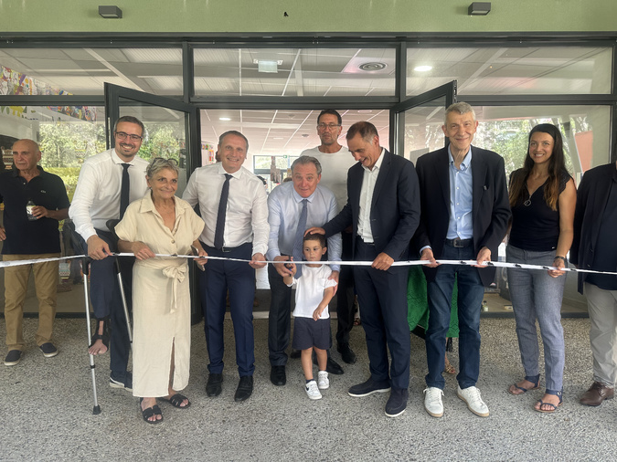 Le groupe scolaire de Miomo a été inauguré ce jeudi Le groupe scolaire de Miomo a été inauguré ce jeudi