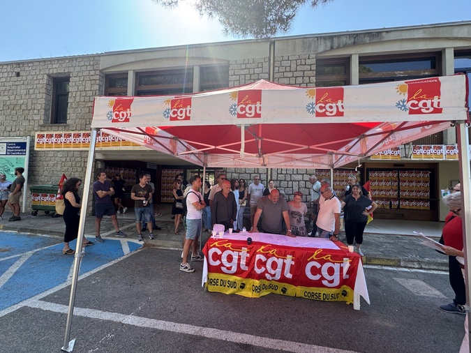 Ajaccio : la direction de l’hôpital de Castelluccio bloquée par la CGT Ajaccio : la direction de l’hôpital de Castelluccio bloquée par la CGT
