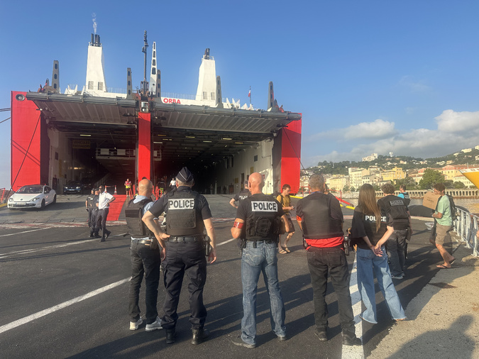 Une vague de contrôles a eu lieu ce mercredi matin sur le port de Bastia Une vague de contrôles a eu lieu ce mercredi matin sur le port de Bastia