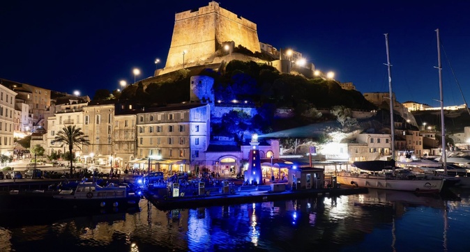 L'an dernier, Festi Lumi avait attiré près de 11 000 visiteurs. PHOTO FACEBOOK FESTI LUMI L'an dernier, Festi Lumi avait attiré près de 11 000 visiteurs. PHOTO FACEBOOK FESTI LUMI