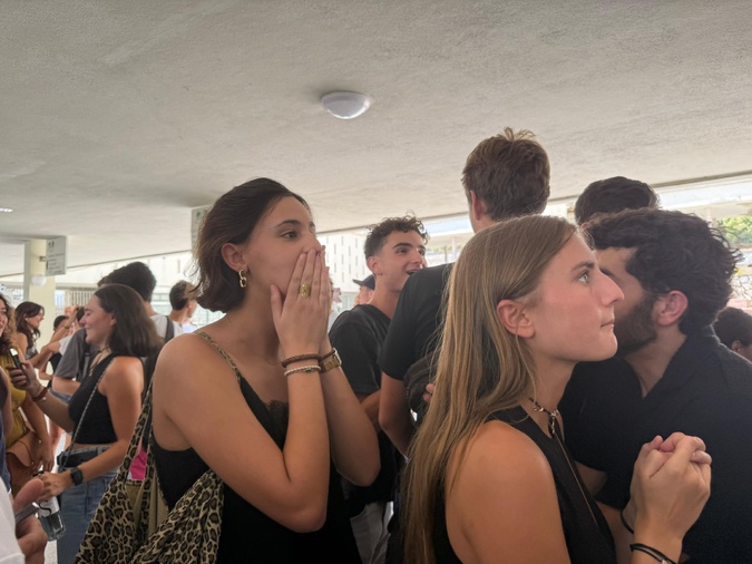 Résultats du bac à Ajaccio : des cris de joie, des larmes et beaucoup de mentions Résultats du bac à Ajaccio : des cris de joie, des larmes et beaucoup de mentions