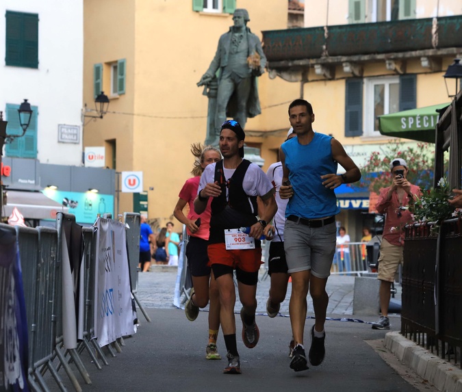 Ultra Trail di Corsica : Alexis Sevennec a vaincu la chaleur en 16h14’ Ultra Trail di Corsica : Alexis Sevennec a vaincu la chaleur en 16h14’