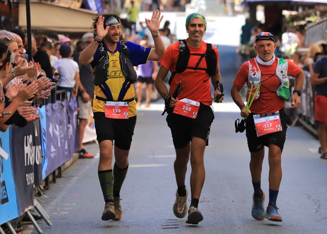 Corte : Bart Przedwojewski intouchable sur le Restonica Trail Corte : Bart Przedwojewski intouchable sur le Restonica Trail