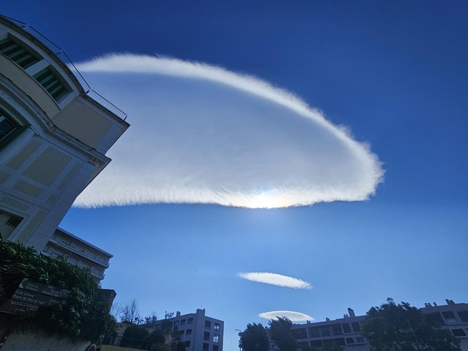 Seppia dans le ciel bastiaisn (Photo Gabriel Sambroni) Seppia dans le ciel bastiaisn (Photo Gabriel Sambroni)